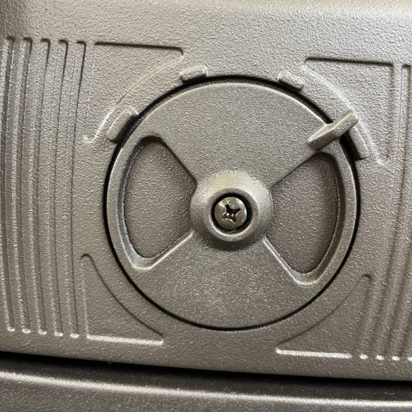 PLAMEN Litinová krbová kamna TRENK - černá