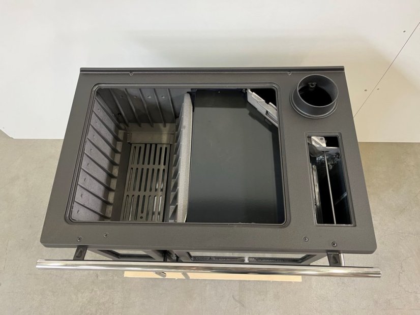 PLAMEN Sporák na tuhá paliva SLAVONAC N - P černý