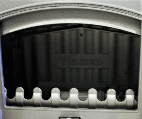 PLAMEN Litinová krbová kamna TENA N - černá