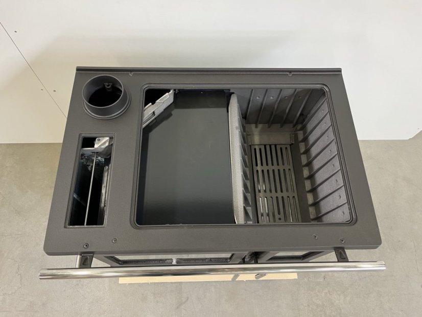 PLAMEN Sporák na tuhá paliva SLAVONAC N - P bílý