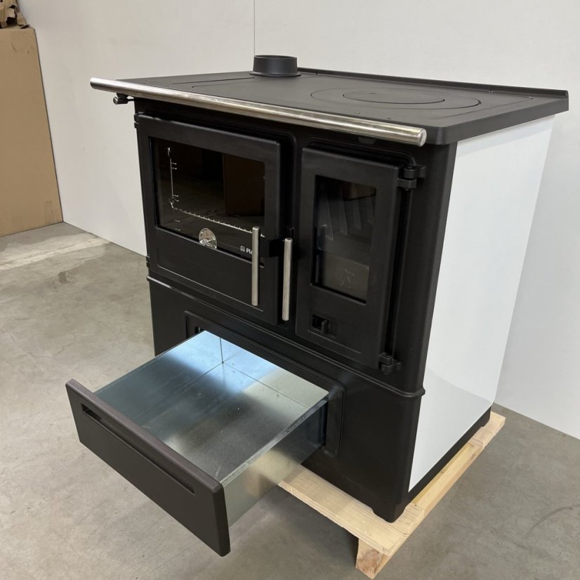 PLAMEN Sporák na tuhá paliva SLAVONAC N - P bílý