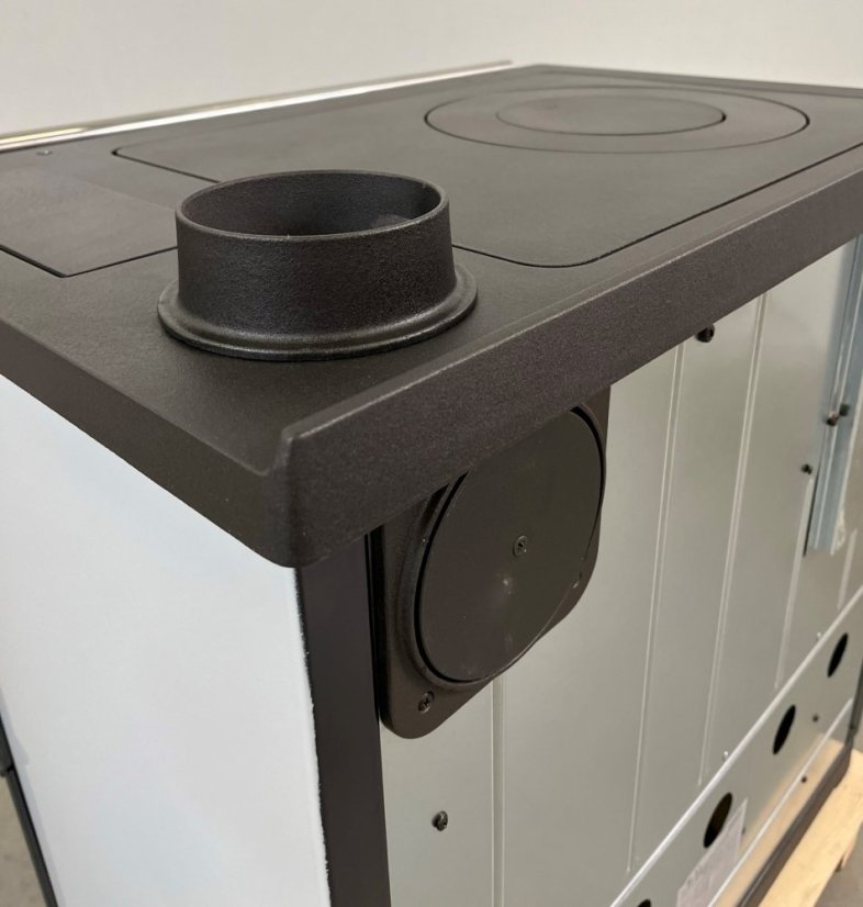 PLAMEN Sporák na tuhá paliva SLAVONAC N - P černý