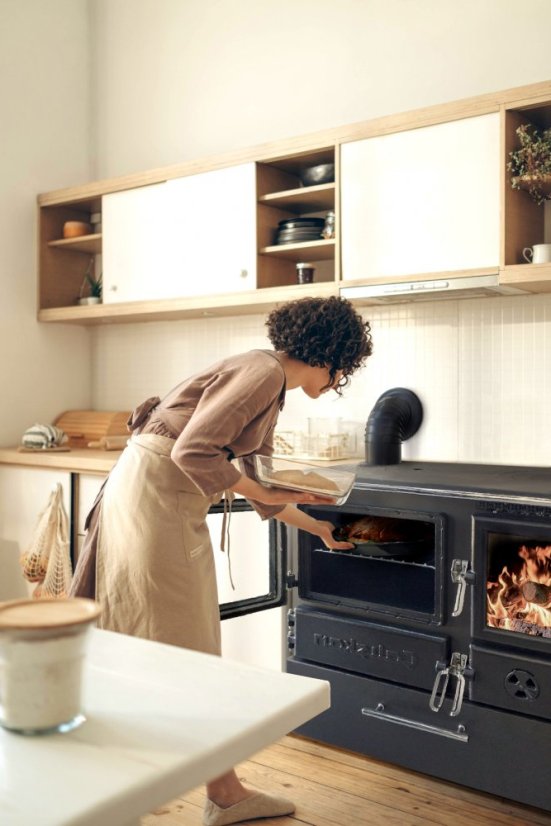 CALISKAN Sporák na tuhá paliva GURMET-BOX L - černý