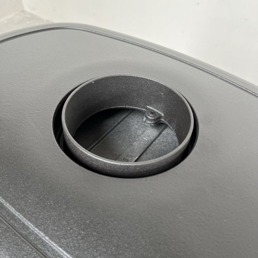 PLAMEN Litinová krbová kamna ALBERTO - černá